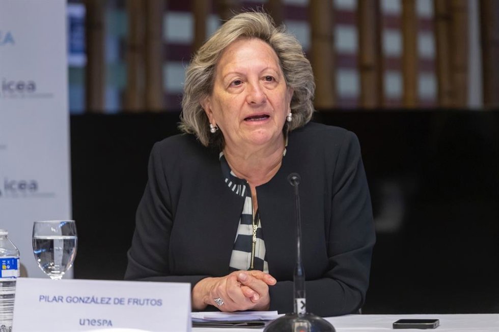 Archivo - La presidenta de Unespa, Pilar González de Frutos,  durante la rueda de prensa organizada por la patronal e ICEA para presentar los datos del sector asegurador en 2022.