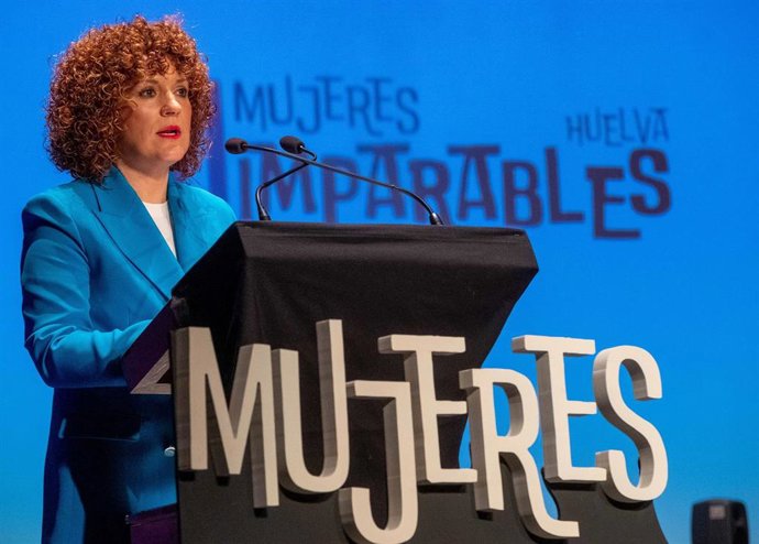 Archivo - Diputación entrega este jueves los premios  'Mujeres Imparables' de la provincia de Huelva.