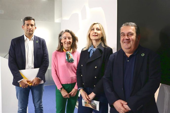 Presentación del programa "Patios abiertos en plan bien"