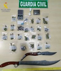 Detenido con más de 200 kilos de hachís y un machete tras amenazar a un vecino en El Ejido (Almería)