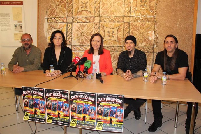Presentación de 'Crazy Rock Band' en Alcázar de San Juan