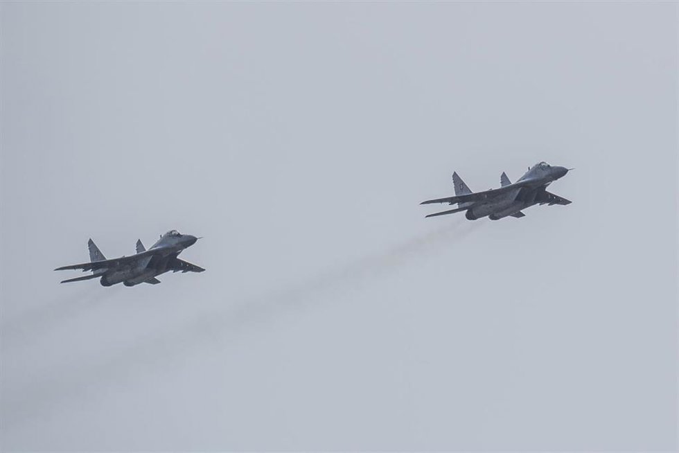 Archivo - Cazas MIG 29 de la Fuerza Aérea de Eslovaquia.