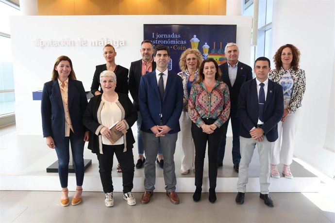 Presentación de las I Jornadas Gastronómicas Cofrades de Coín, que tendrán lugar del 5 al 7 de abril.