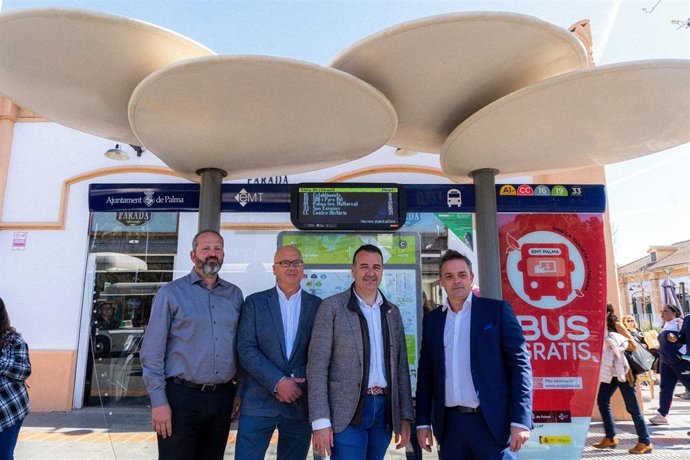 Presentación de las nuevas pantallas de la EMT de Palma.