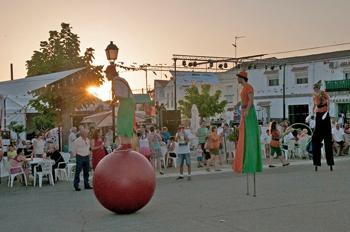 Actividad cultural en Piedras Albas (Cáceres)