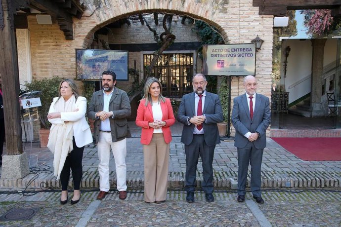 Entrega de los distintos de calidad turística Sicted