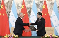 Honduras considera que China tiene "mucho que ofrecer" en materia energética o comercial