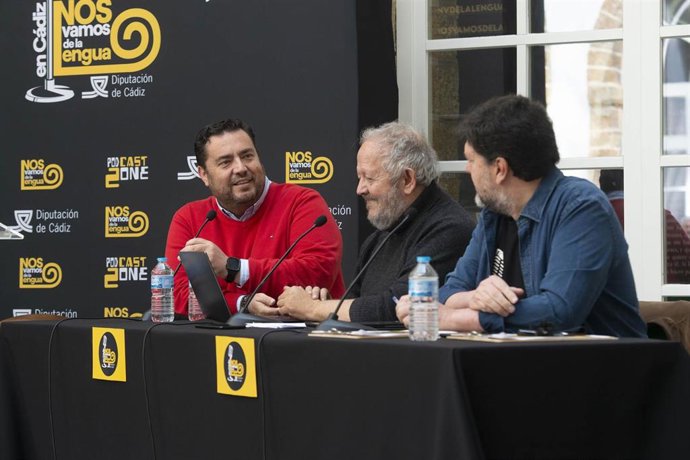 La literatura en español suena en la Diputación con el programa 'En Cádiz nos vamos de la lengua'
