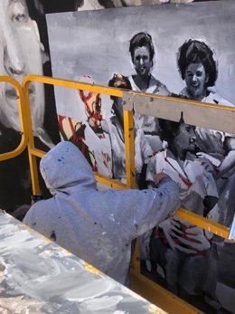 Endesa colabora en 'BetArt' de Calvi con una intervención de arte urbano del artista Alex Gambín en uno de sus centros de distribución.