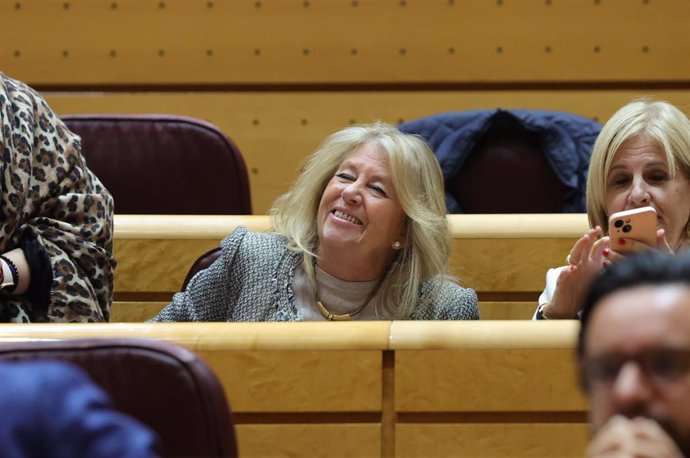 Archivo - La alcaldesa de Marbella, Ángeles Muñoz, durante una sesión de control al Gobierno en el Senado, a 21 de diciembre de 2022, en Madrid (España).  El presidente del Gobierno, Pedro Sánchez, y el líder del PP, Alberto Núñez Feijóo, celebran este 