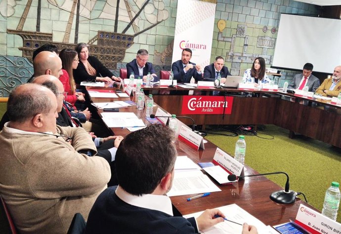 Comité ejecutivo de la Cámara de Comercio de Avilés.