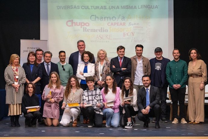Entrega de los premios Diversas culturas, una misma lengua'.