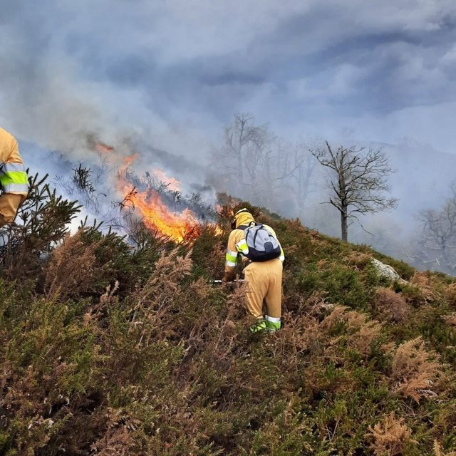 Incendio forestal en Cantabria