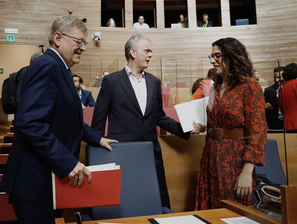 Archivo - Ximo Puig, Héctor Illueca y Aitana Mas