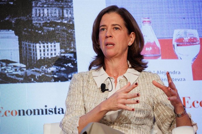 La presidenta de la Asociación Española de Banca (AEB), Alejandra Kindelán Oteyza, interviene durante el III Observatorio de la Vivienda en España, el Hotel The Westin Palace, a 29 de marzo de 2023, en Madrid (España).