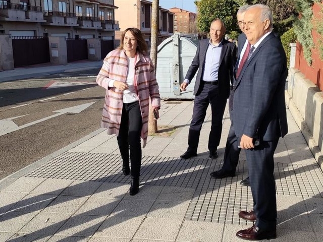 La consejera de Educación, Rocío Lucas, a su llegada este viernes a Salamanca.