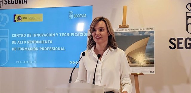 La ministra de Educación, Pilar Alegría, visita Segovia