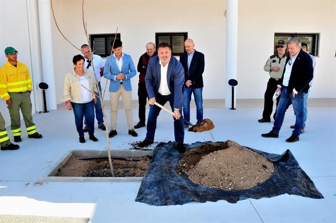 Inauguración de un subcentro del Infoca en Huéscar