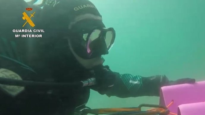 Archivo - Imagen de archivo de un miembros del Grupo Especial de Actividades Subacuáticas (GEAS).