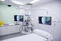 Alertan del cierre de salas de endoscopia en el Virgen del Rocío (Sevilla) y la Junta alega una "reestructuración"