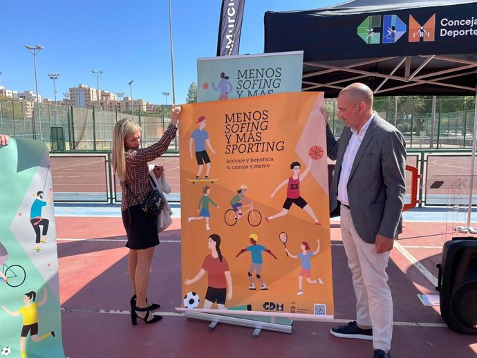 Presentación de  'Menos Sofing, más Sporting'