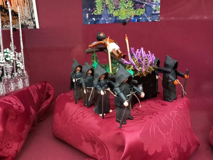 Imagen del Cristo Negro que se puede ver en la exposición de Playmobil de la Semana Santa de Cáceres