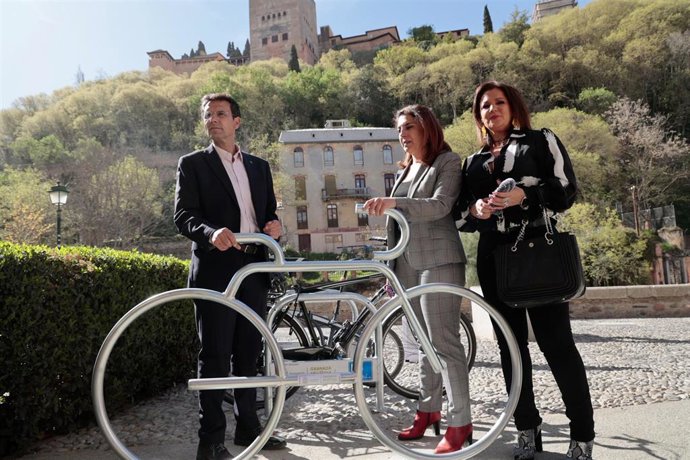 Estacionamiento de bicicletas.