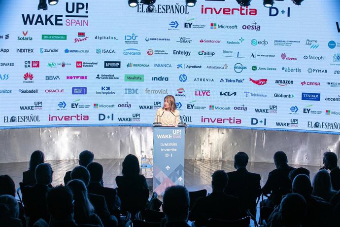 La ministra de Transportes, Movilidad y Agenda Urbana, Raquel Sánchez