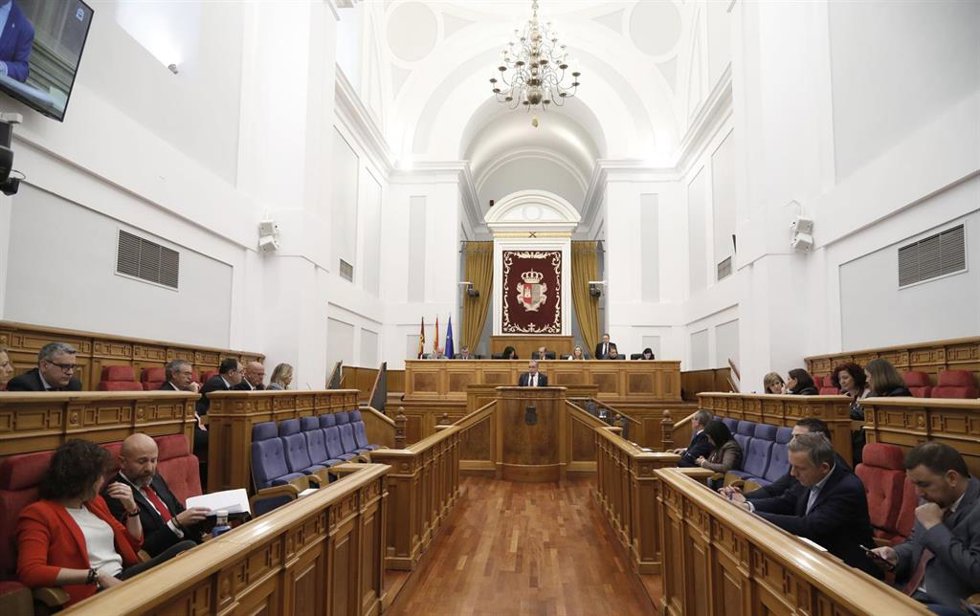 Pleno de las Cortes de C-LM