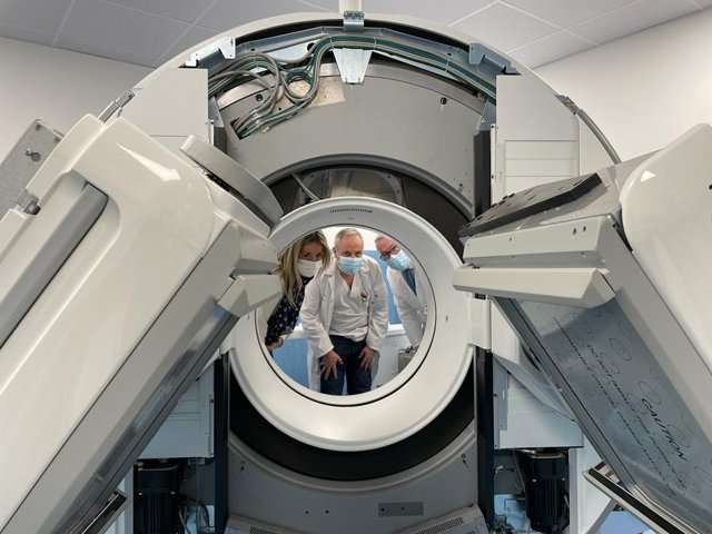 Visita a las instalaciones de las dos nuevas gammacámaras Spect-TC