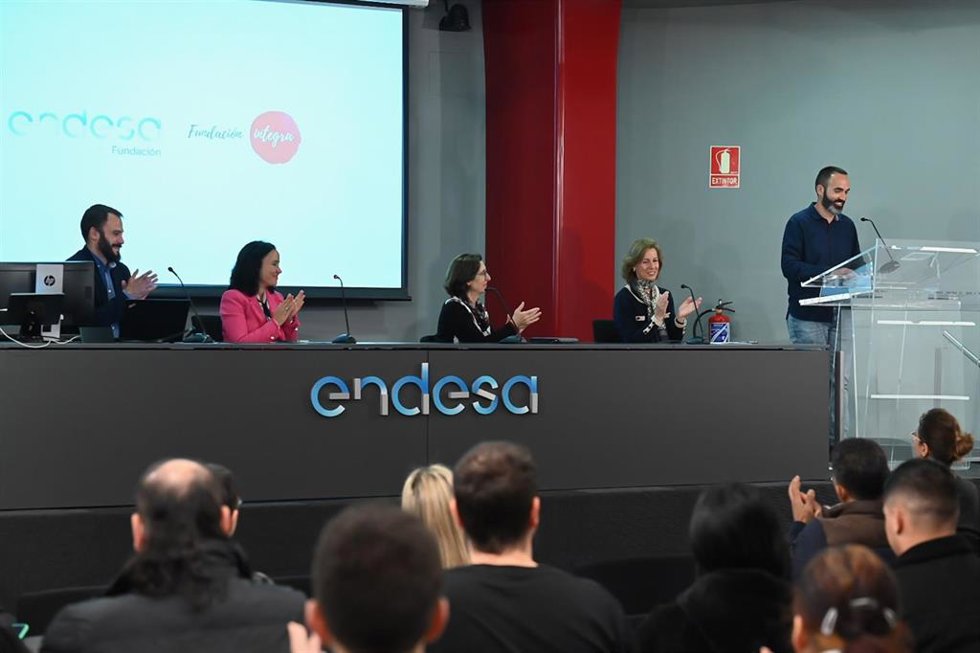 La Fundación Endesa presenta este miércoles la séptima edición del programa de reinserción laboral 'Cambiando Vidas' en Barcelona.