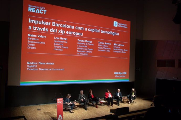 Sesión 'Impulsar Barcelona como capital tecnológica a través del chip europeo' de las jornadas económicas React de Barcelona.