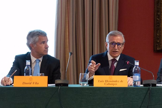 El consejero delegado de Renta Corporación, David Vila, y el presidente, Luis Hernández de Cabanyes.