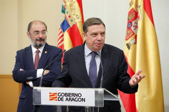 El ministro de Agricultura, Luis Planas, y el presidente del Gobierno de Aragón, Javier Lambán.