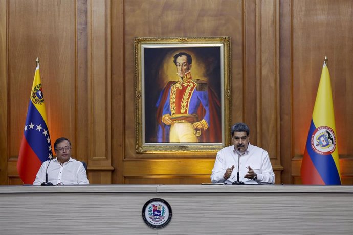 Archivo - Los presidentes de Colombia y Venezuela, Gustavo Petro y Nicolás Maduro, respectivamente