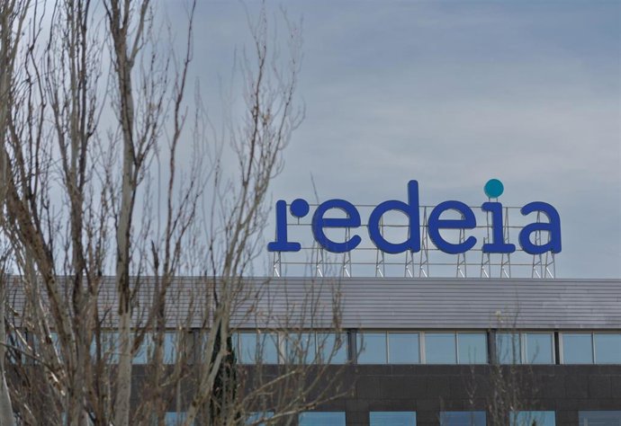 Fachada de la sede de Red Eléctrica Corporación, a 29 de marzo de 2023, en Madrid (España). Red Eléctrica Corporación, S.A., cuyo nombre comercial es Redeia.