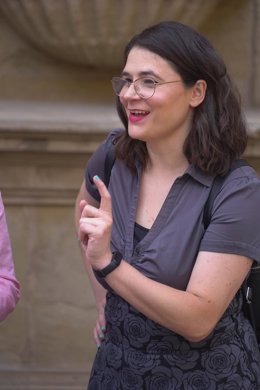 Archivo - La consejera de Igualdad de La Rioja, Raquel Romero, a su llegada al Parlamento de La Rioja