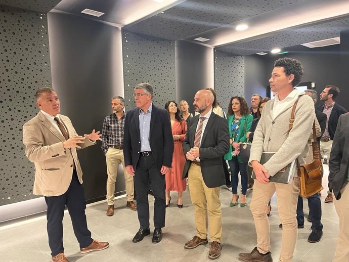 Acto de presentación de los dos nuevos espacios con los que cuenta el lugar.