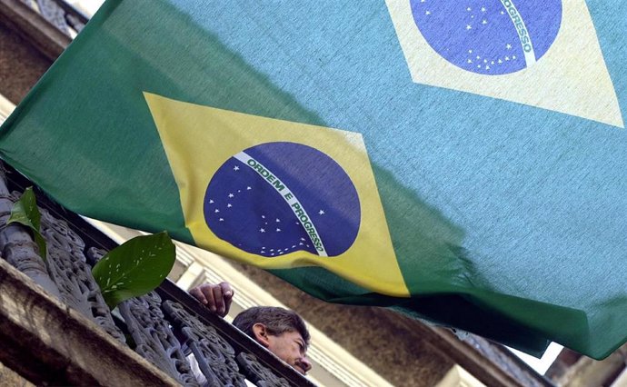 Archivo - Bandera de Brasil.