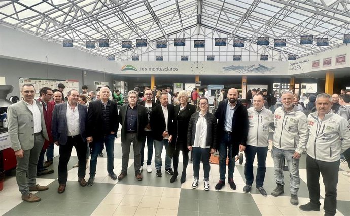 Celebración del Día de la FP y las empresas en el IES Montesclaro de Reinosa.