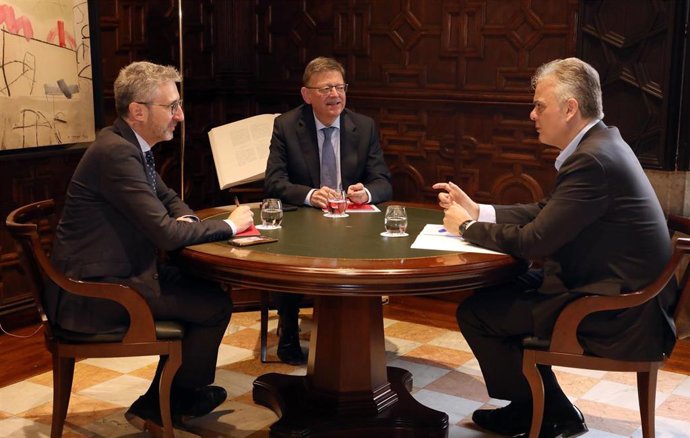 Reunión de Puig, España e Illueca