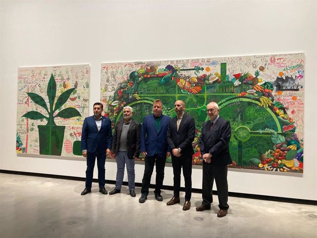 Presentación en el C3A de la exposición de Federico Guzmán 'Sombra verde. Federico Guzmán y la carrera de las plantas'.