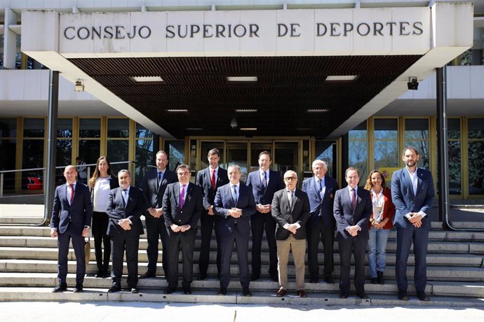 El presidente del CSD, José Manuel Franco, recibió en el Consejo al comisario para la Protección del Estilo de Vida Europeo.