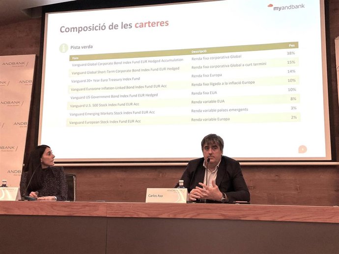 Bravo y Aso en la rueda de prensa