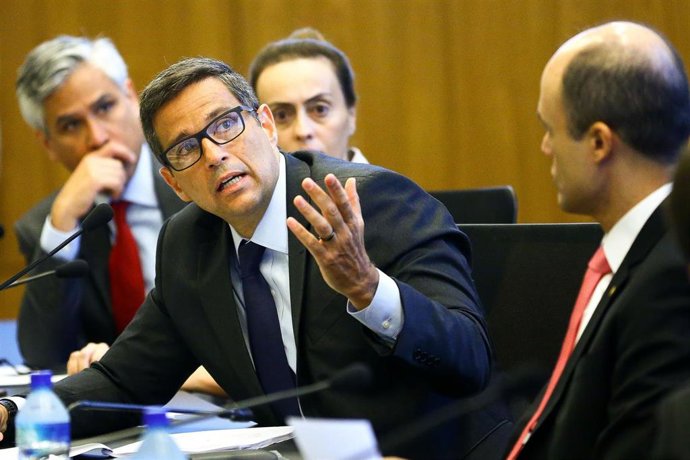Archivo - 09 January 2020, Brazil, Brasilia: Roberto Campos Neto (3rd from left), president of the Central Bank of Brazil, presents the bank agenda for the upcoming years. Photo: Marcelo Camargo/Agencia Brazil/dpa