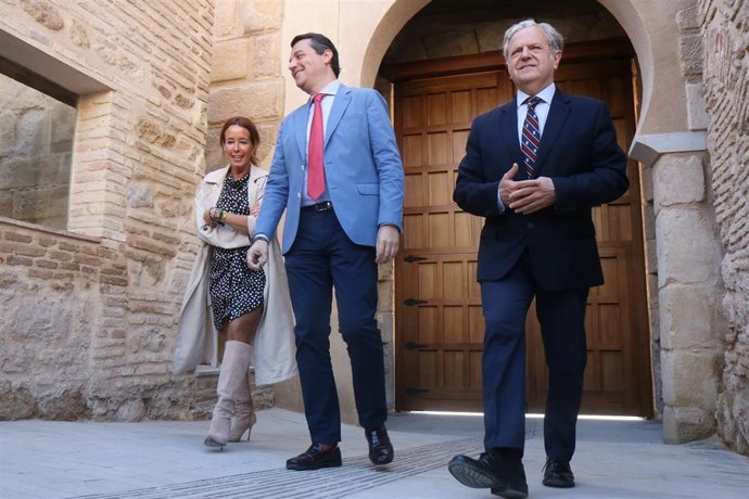 José María Bellido con Salvador Fuentes y Marián Aguilar en el Alcázar.