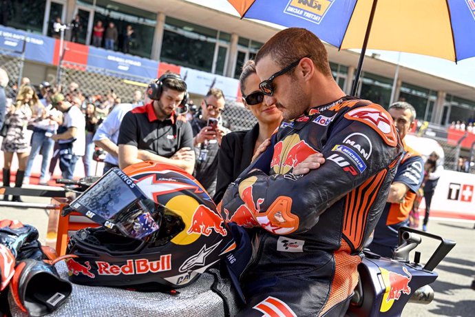 MILLER Jack (aus), Red Bull KTM Factory Racing, KTM RC16, portrait, starting grid, grille de départ during the 2023 MotoGP Grande Premio de Portugal, on the autodrome di Algarve International Circuit from March 24 to 26, in Portugal - Photo Studio Milag