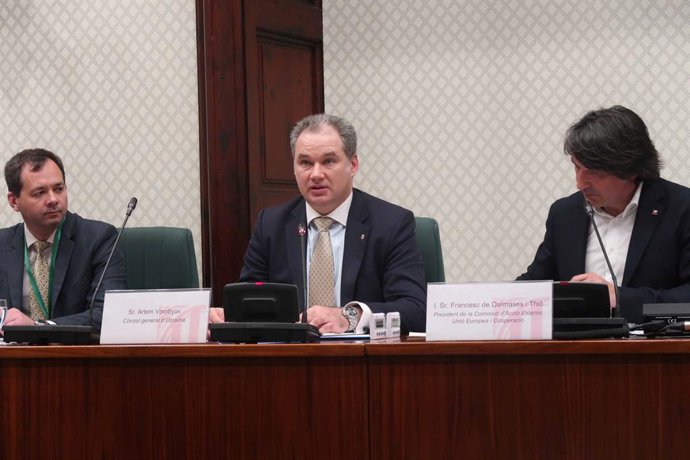 El cónsul general de Ucrania en Barceona, Artem Vorobyov, en la Comisión de Acción Exterior, Unión Europea y Cooperación del Parlament.