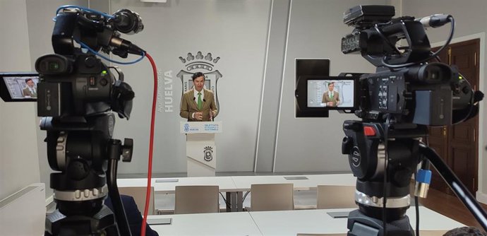 El portavoz de Vox en el Ayuntamiento de Huelva, Wenceslao Font.