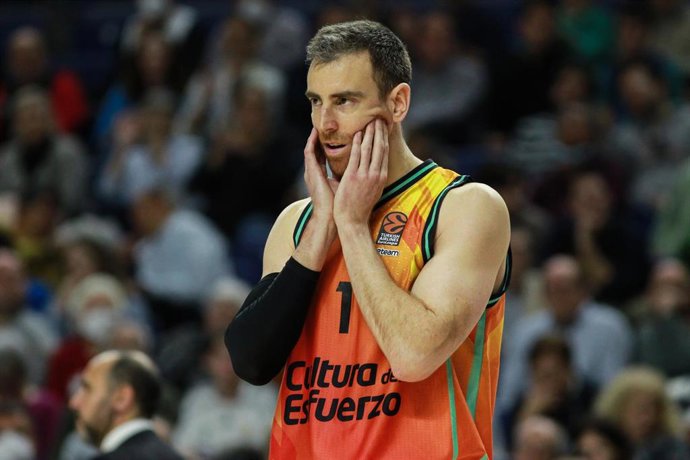 Victor Claver of Valencia Basket looks on during Turkish Airlines Euroleague basketball match between Real Madrid and Valencia Basket at Wizink Center on March 09 in Madrid, Spain.